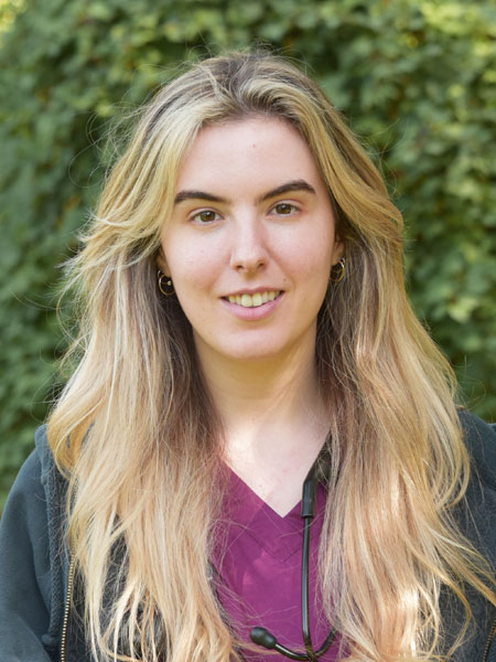 Intern-Barraco_22 Nicolette Barraco, DVM