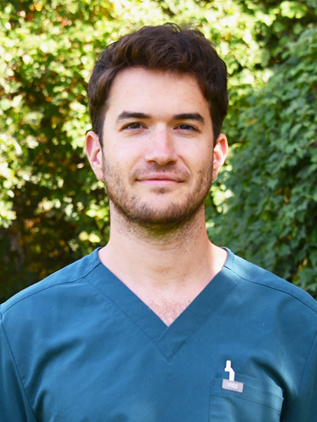 Jordan Schachar, DVM, DACVIM (Neurology)